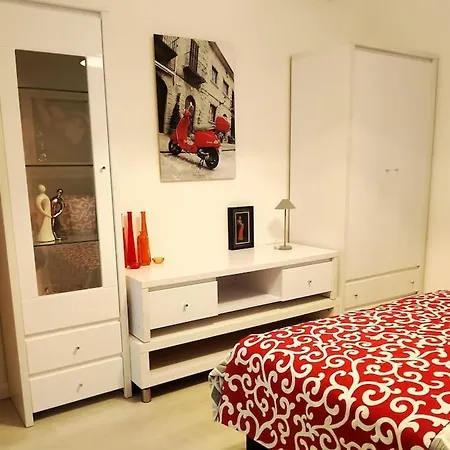 דירה Host Flora סנרמו