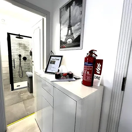 Host Flora דירה סנרמו